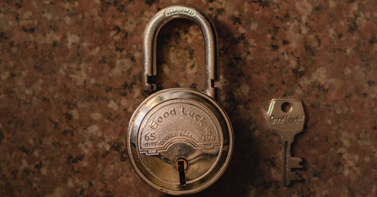 locksmith service technician — Empire Locksmith NYC